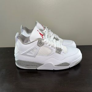 Nike Air Jordan 4 “Oreo” Sneakers